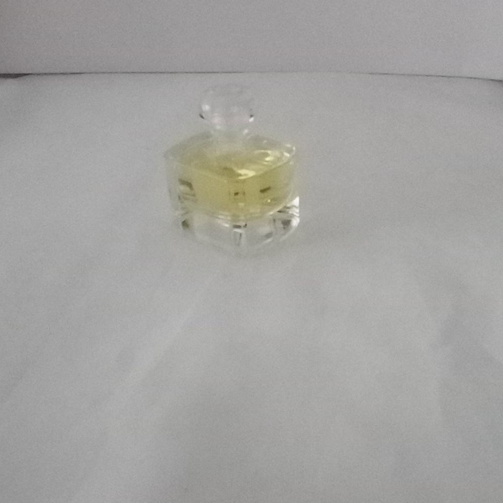 "Danielle" Eau de Toilette by Danielle Steele. Travel size. New. Unused.